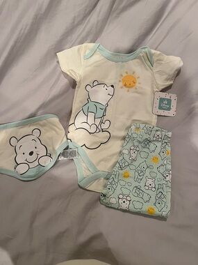 Disney Baby Winnie the Pooh 3-Piece Bodysuit Set - White & Light Blue (new)